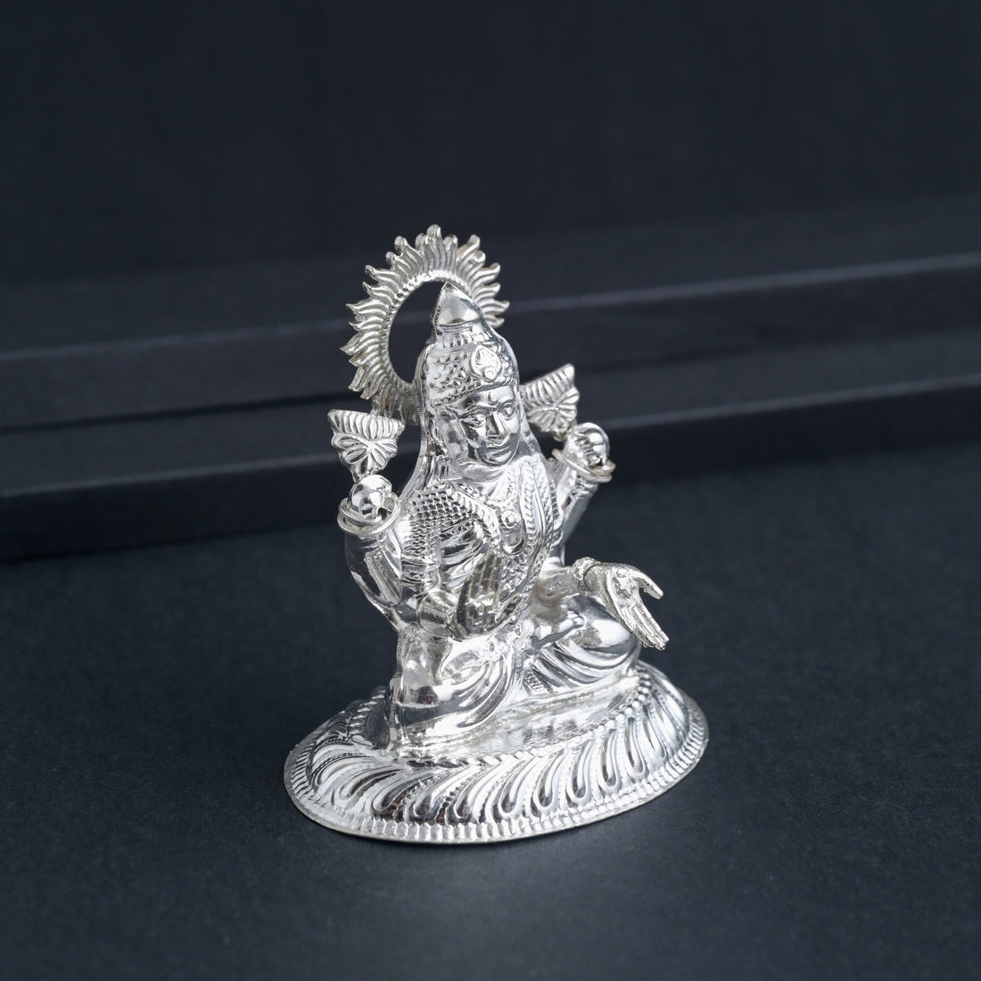 Silver Laxmi Idol image 1