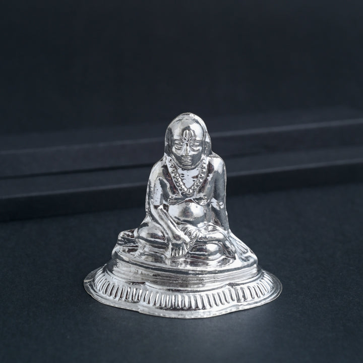 Silver Swami Samarth Idol image 0