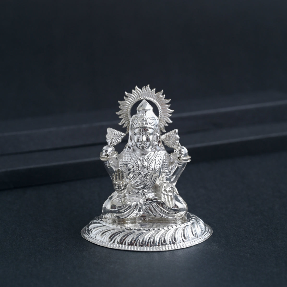 Silver Laxmi Idol image 0