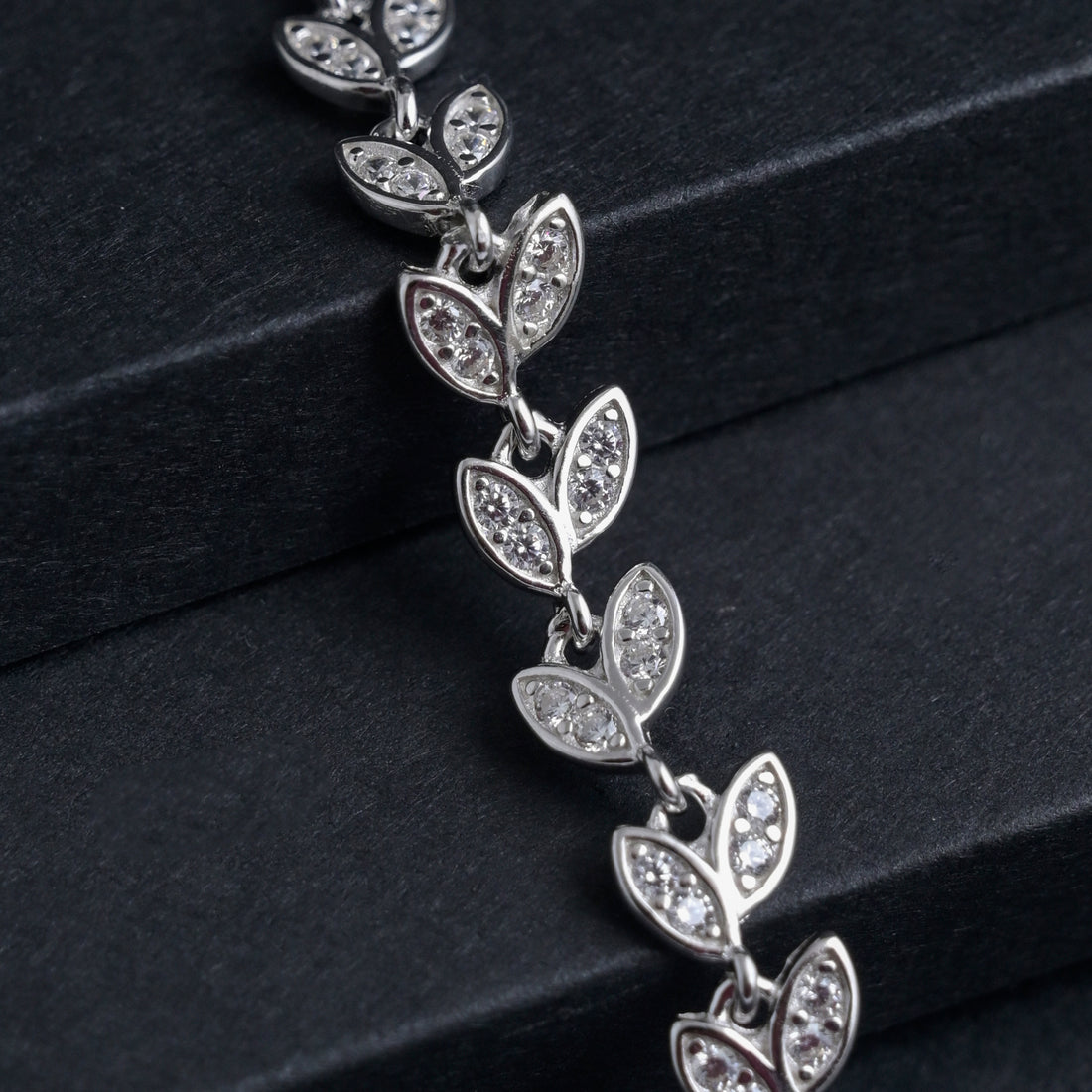 Silver Leaflet Loop Bracelet image 1