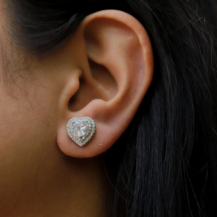 Silver Queen's Heart Studs image 1